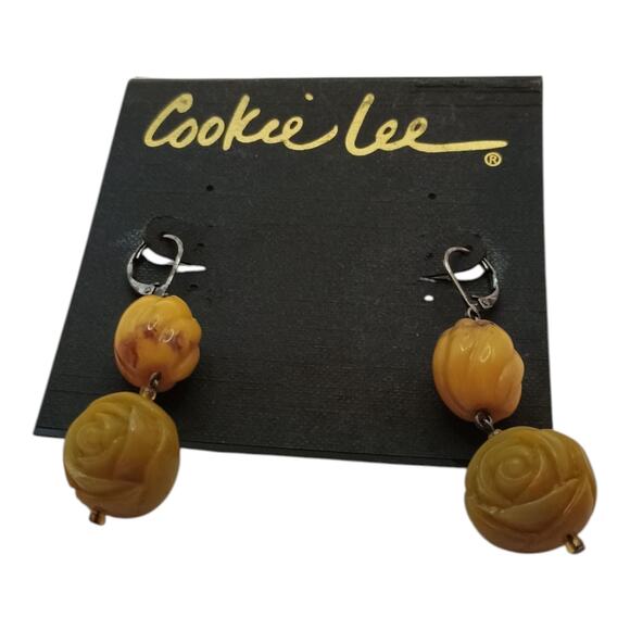 Cookie Lee Earrings NWT Faux Jade And Red Pierced Earrings 2 Pair‎ Both New - Picture 2 of 8